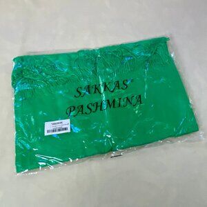 Green Pashmina NWT